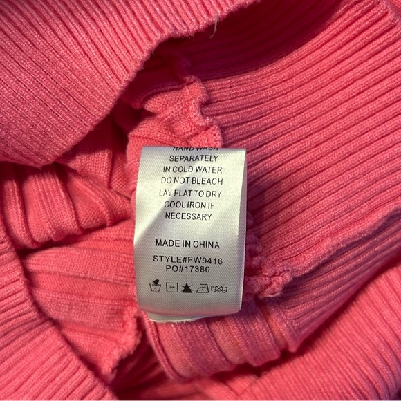 *NWT* Fate So Loved Sweater in Bright Pink, Size Small, Ribbed Knit, Mock Neck - Picture 10 of 10